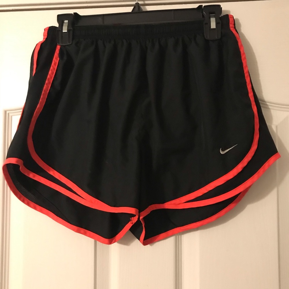 Nike Dri-Fit running short black with pink stripe